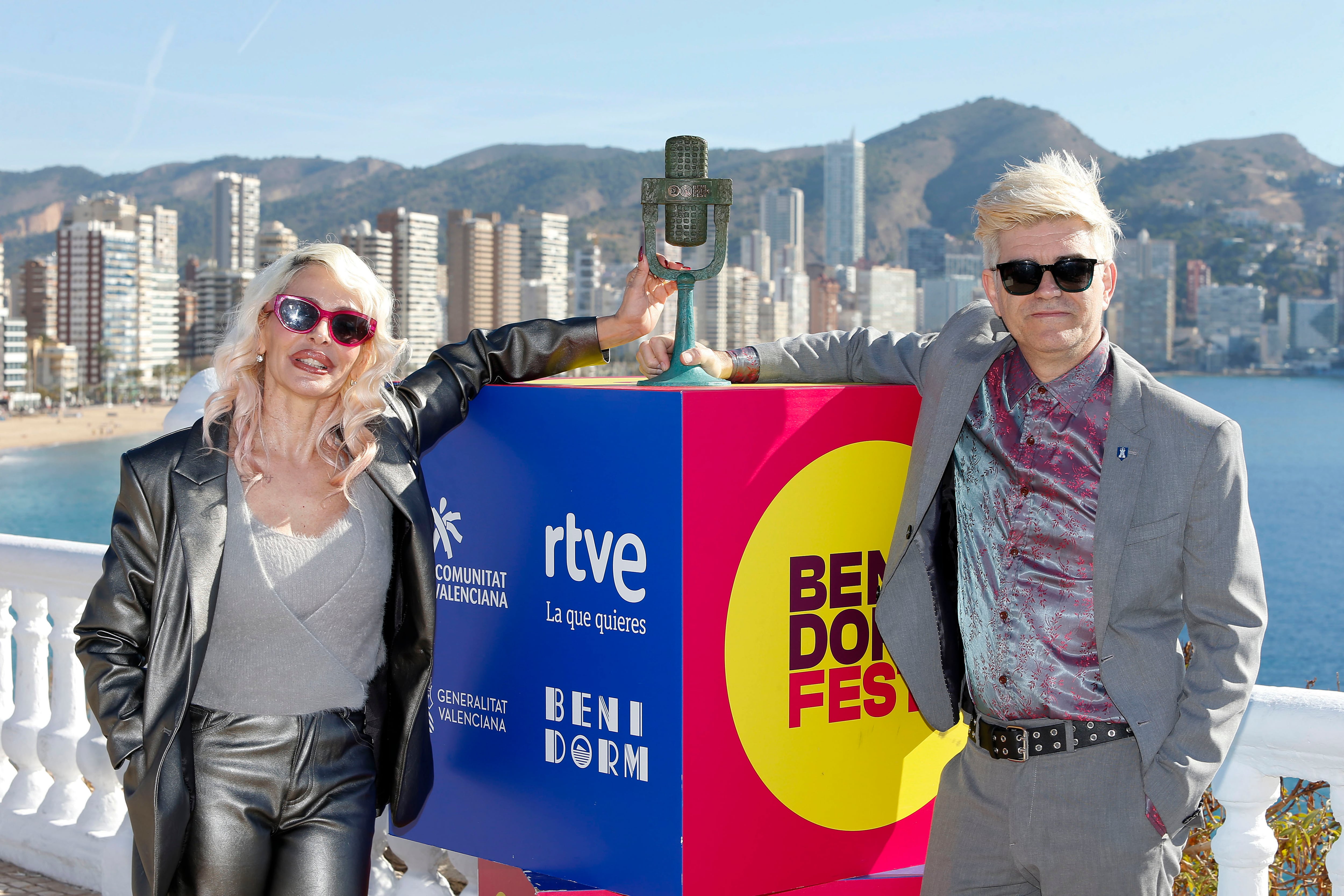 El dúo Nebulossa celebra en Benidorm su triunfo en el Benidorm Fest 2024