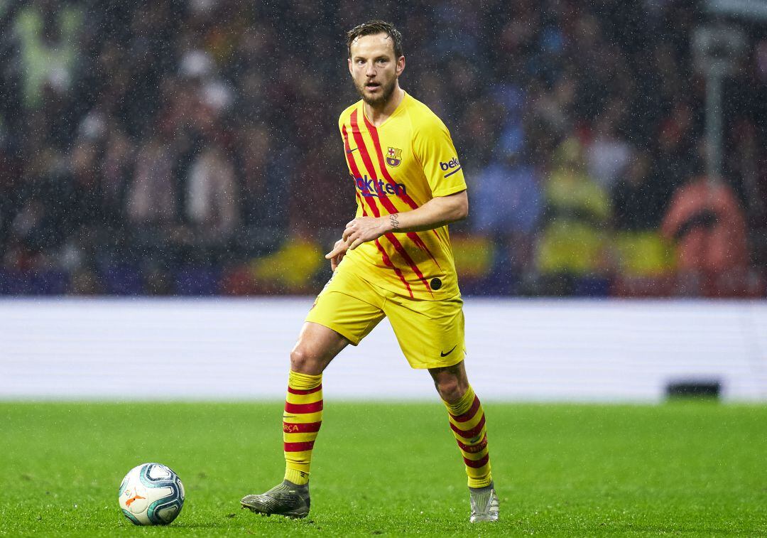 Rakitic, durante el partido contra el Atlético de Madrid. 