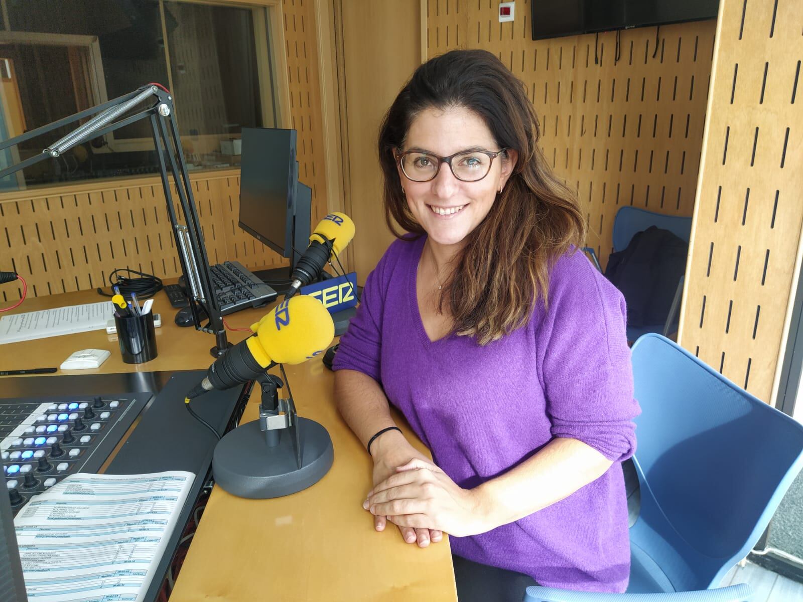 La directora del SAAS, Meritxell Cosan, als estudis de SER Andorra.