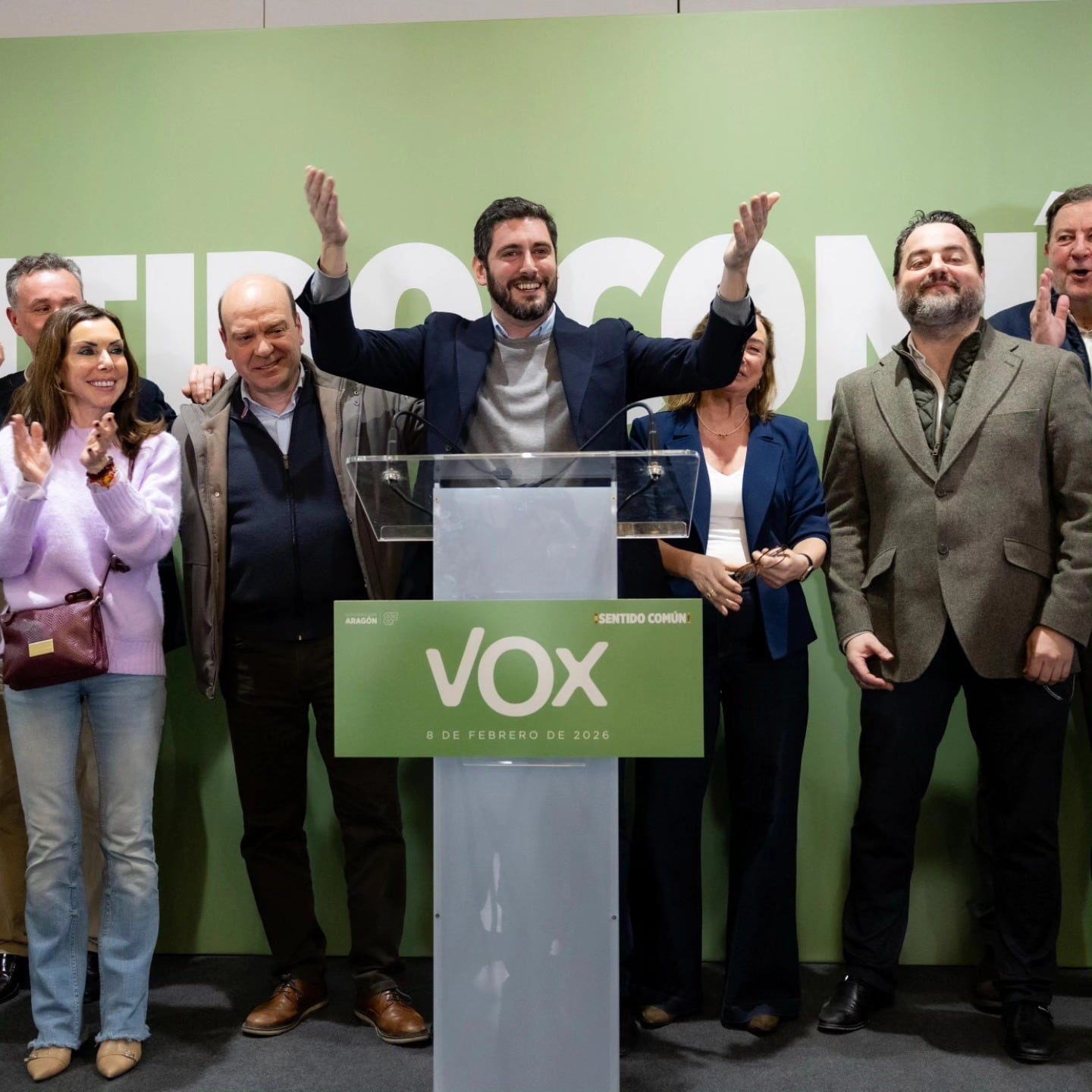 Alejandro Nolasco, celebrando el éxito electoral en la capital aragonesa