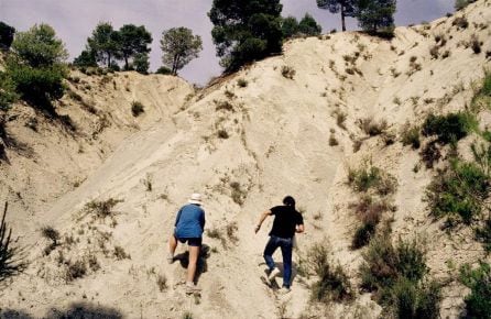 Margas del Cretácico (Maastrichtiense) y límite KT (barranco de la izquierda) de Caravaca