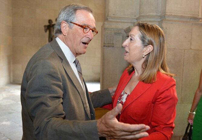 L'alcalde de Barcelona, Xavier Trias, amb la ministra de Foment, Ana Pastor