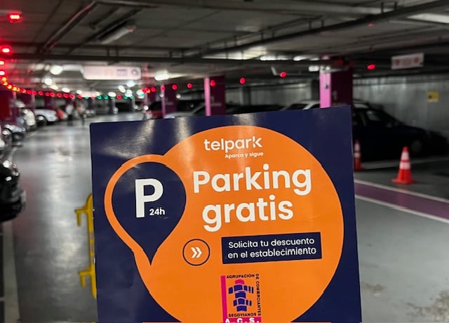 Campaña comercio y Parking Acueducto