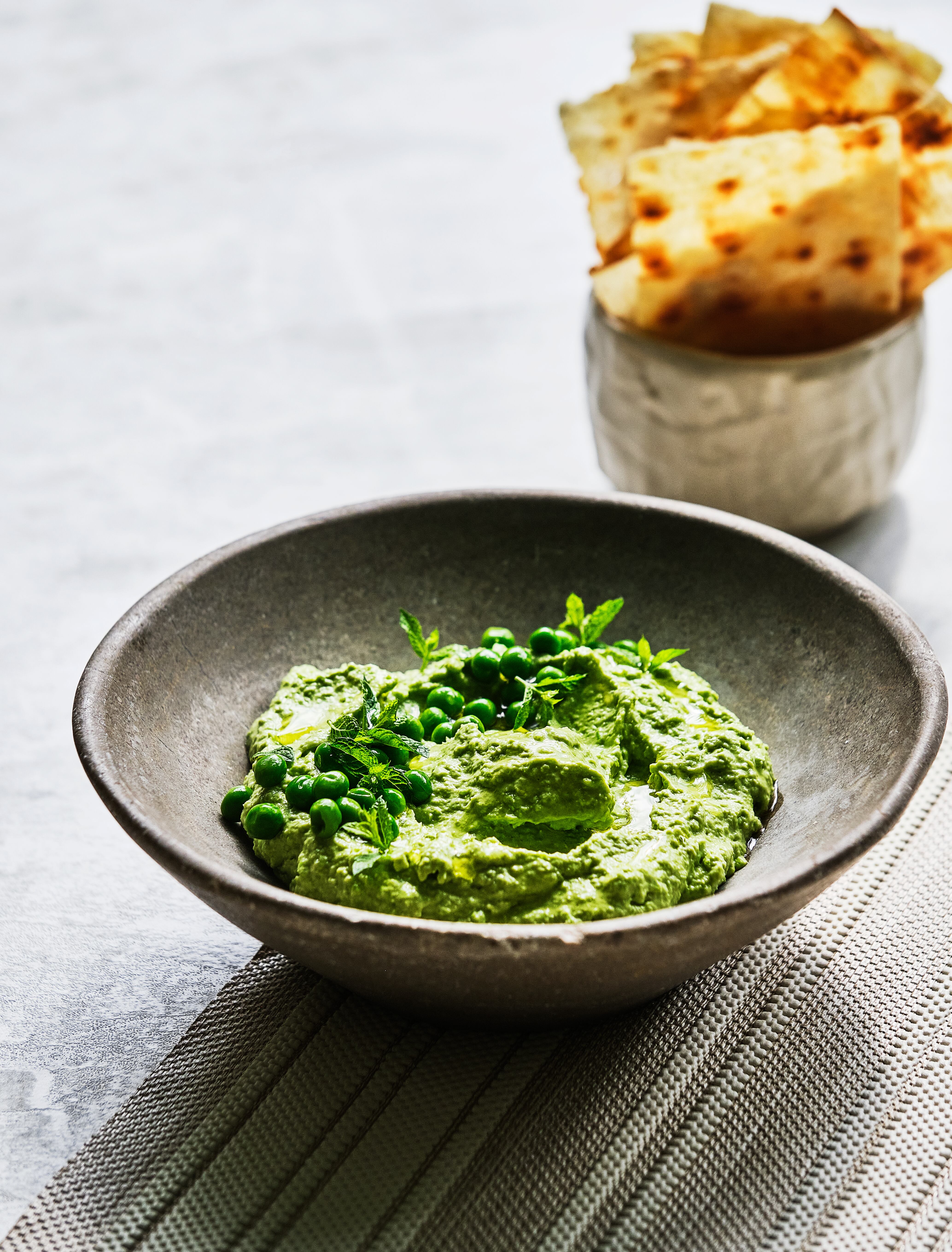 Guacamole de guisantes (&#039;Cocinar el Mediterráneo&#039;).