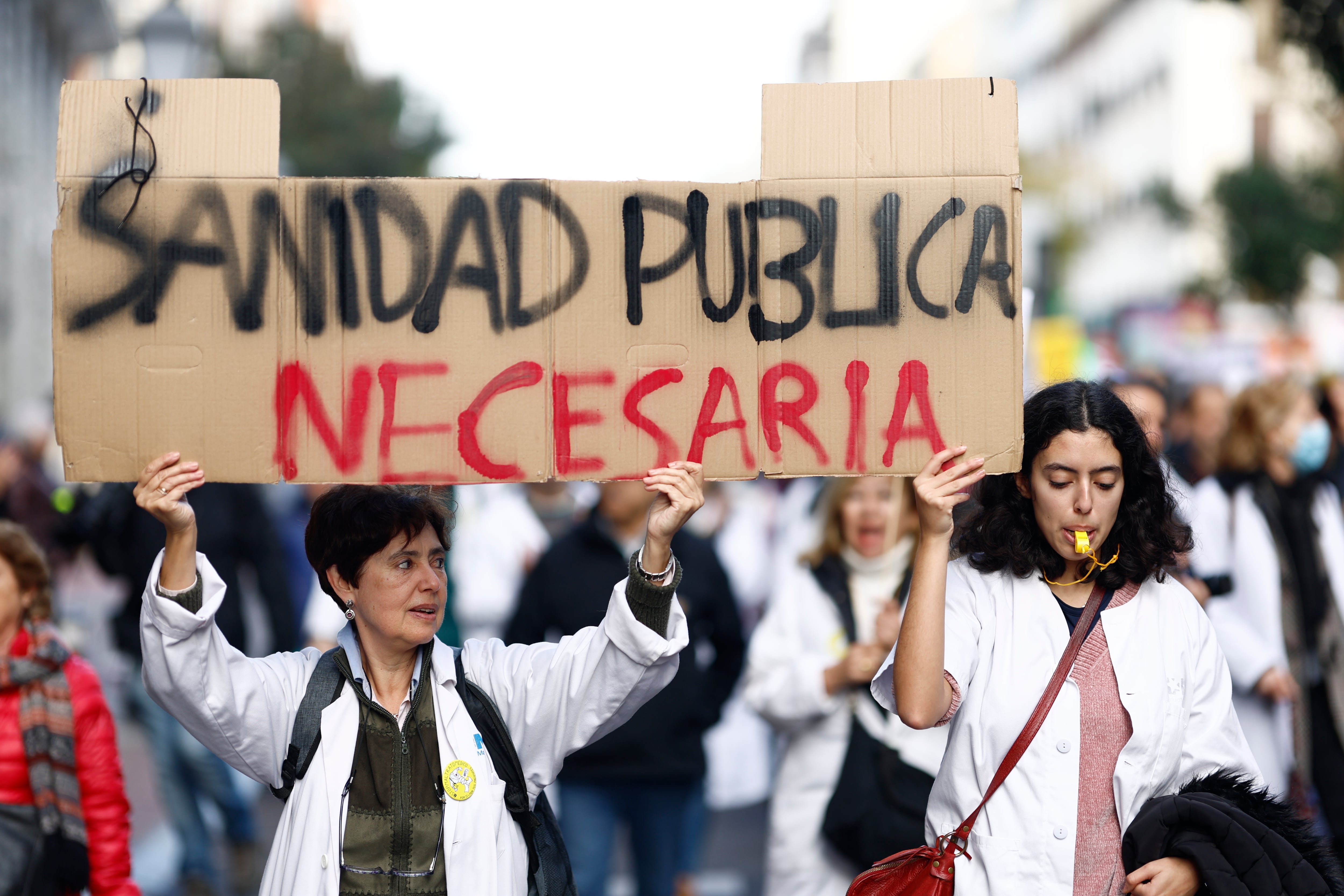 Manifestación que el sindicato de médicos Amyts en Madrid, en apoyo de la huelga de médicos y pediatras de Atención Primaria.