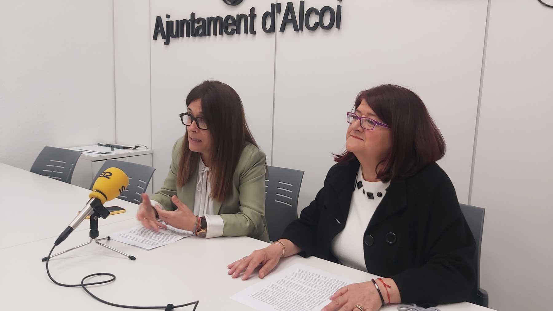 Lorena Zamorano y Lucía Pascual, en la rueda de prensa de presentación de la jornada