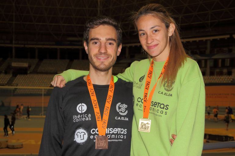 Saúl Villena y Paula García se colgaron medallas en el Autonómico