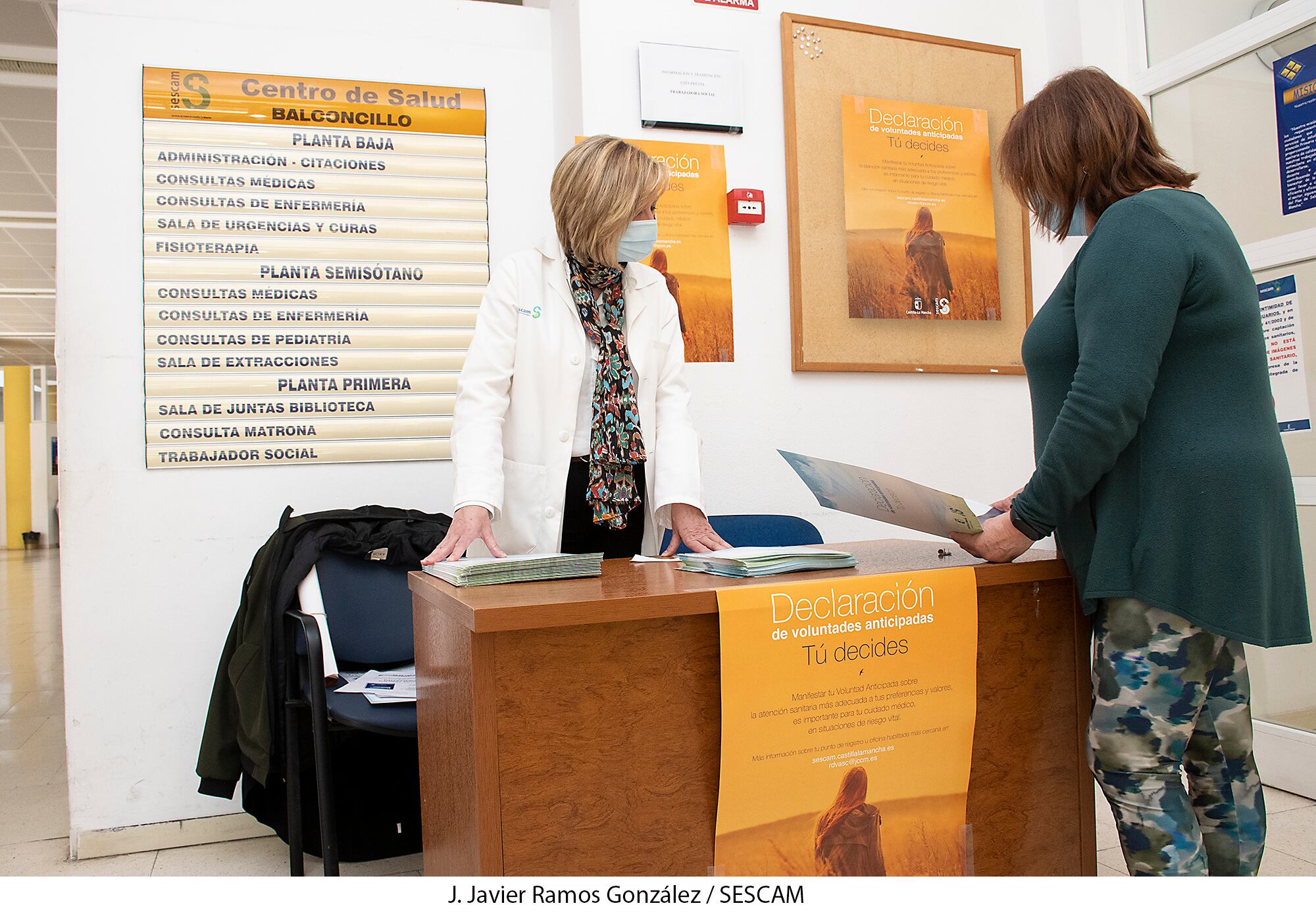 Mesa informativa en el Centro de Salud de el Balconcillo