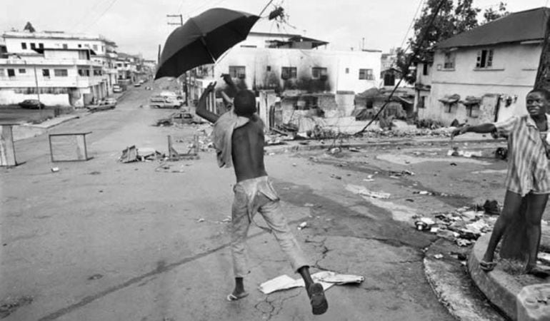 Imagen tomada por el fotógrafo español en Sierra Leona en 1996