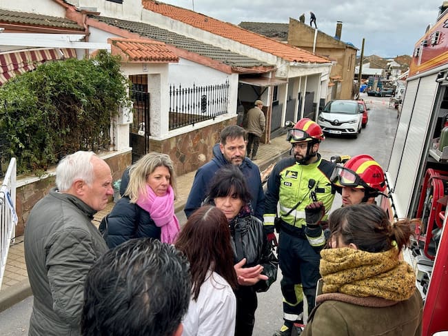David Broceño, subdelegado del Gobierno ha visitado la zona afectada junto a la delegada de la Junta, Blanca Fernández