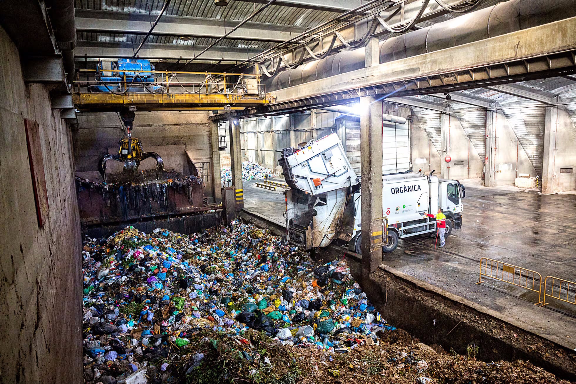 Ecoparc, planta metropolitana de tractament de residus a Montcada i Reixac