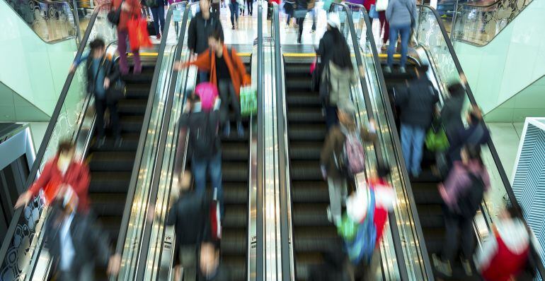 En 2017 los comercios podrán abrir 12 domingos y festivos en la región