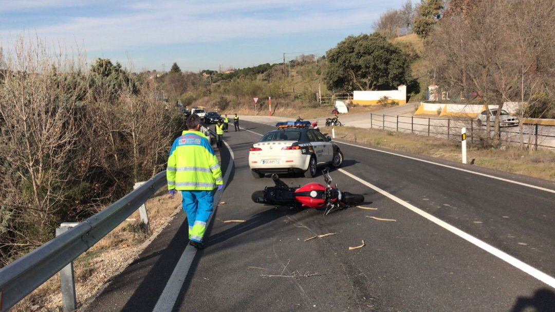 Accidente de moto en la carretera M-512 a la altura de Brunete