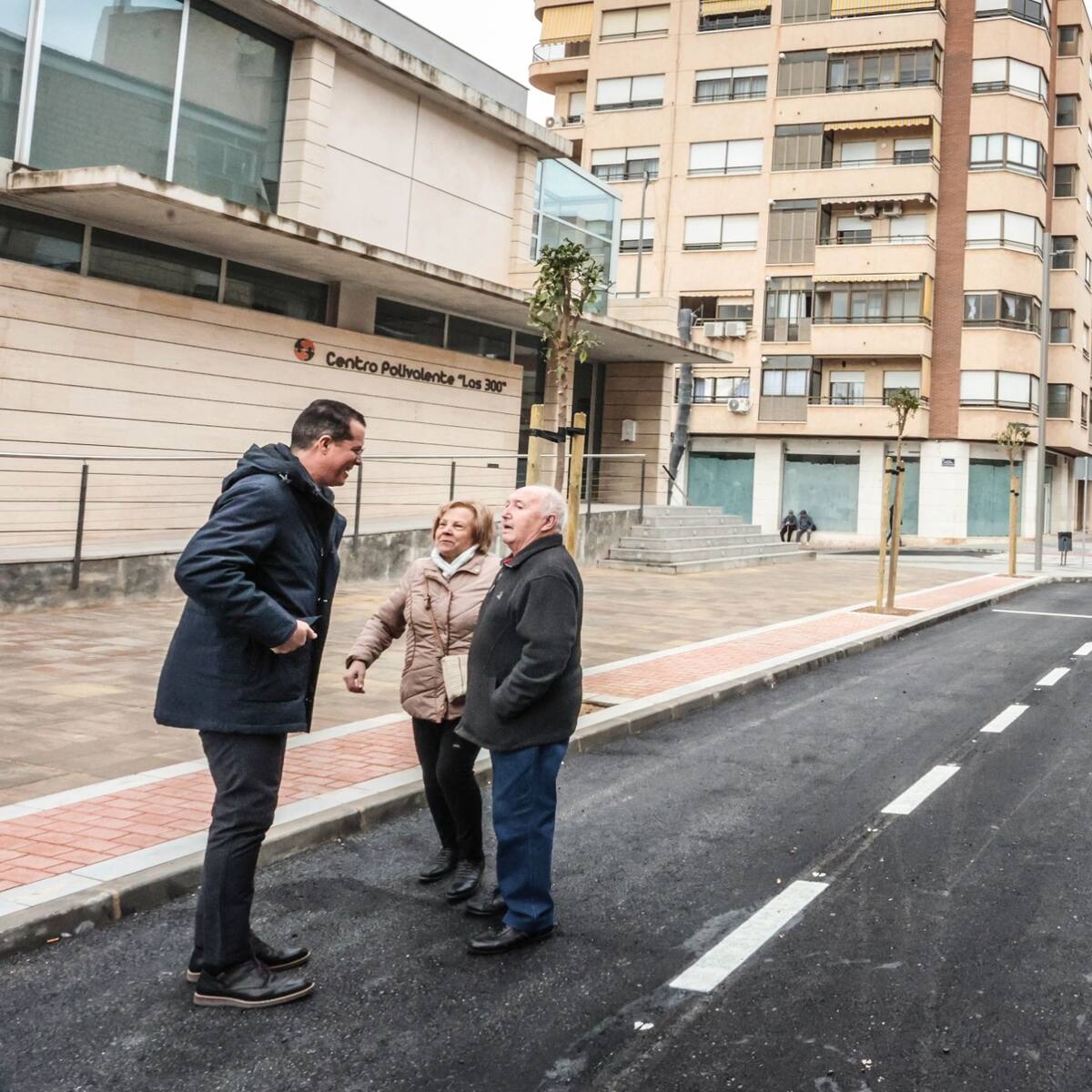 Elda abre al tráfico la avenida Alfonso XIII un año después del inicio de las obras