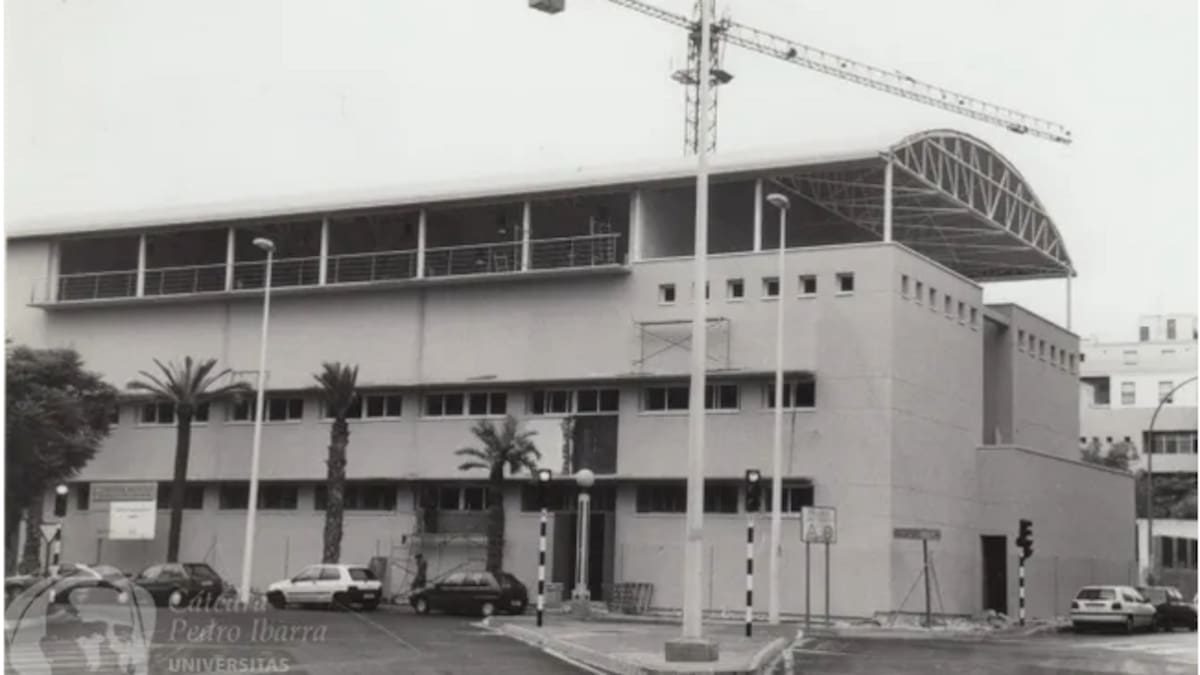 Entrevista sobre la Conferencia de la Historia de Carrús