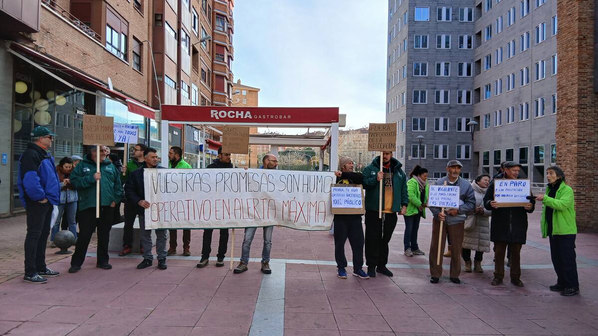 Los vigilantes de incendios forestales de Palencia exigen a la Junta que cumpla sus compromisos