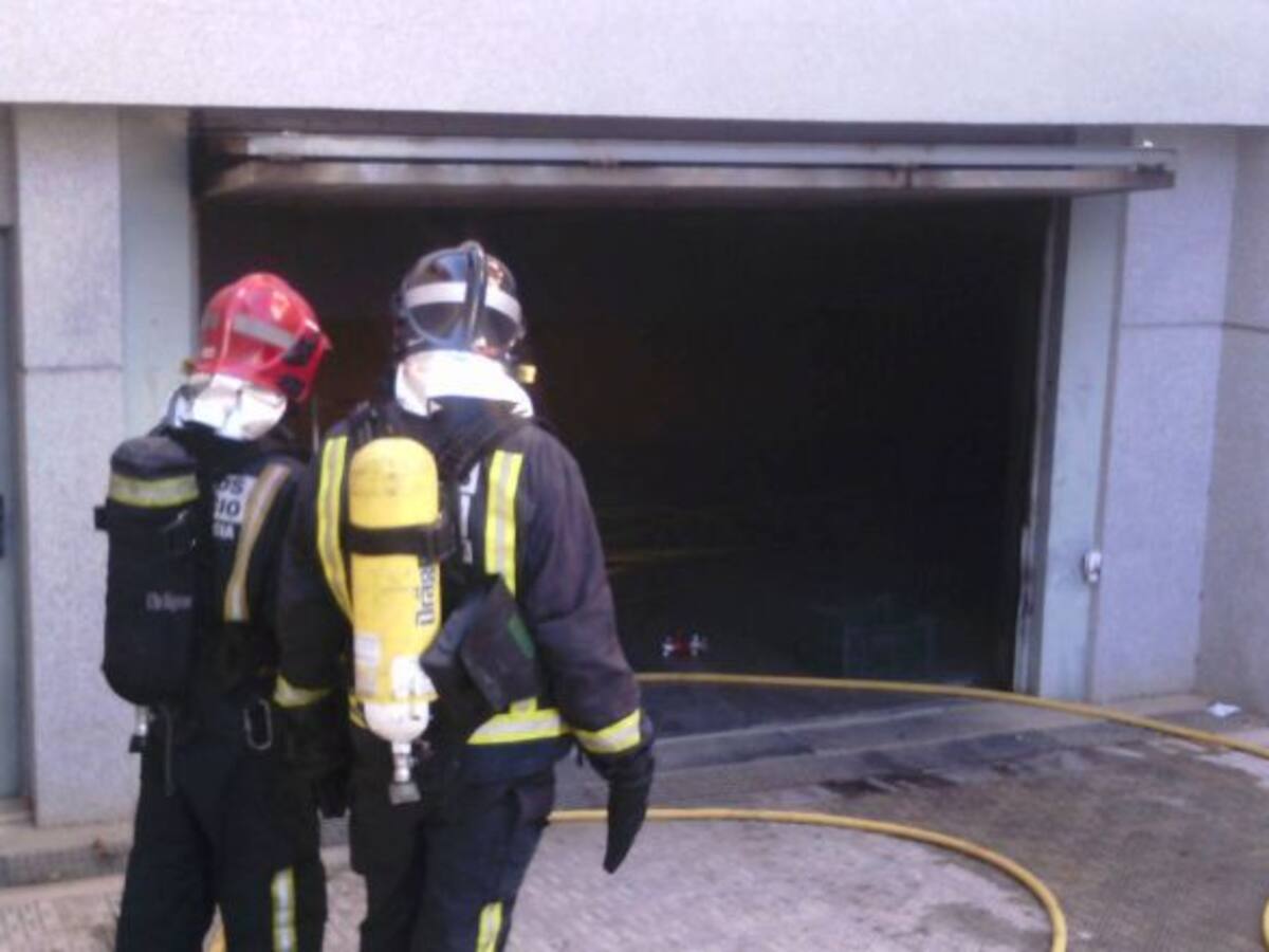 Dos mujeres atendidas en un incendio