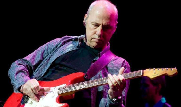 Mark Knopfler, durante un concierto