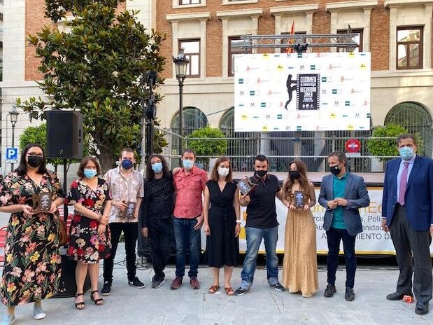 Ganadores y autoridades de la X edición de Decortoán Jaén durante la entrega de premios el año pasado.