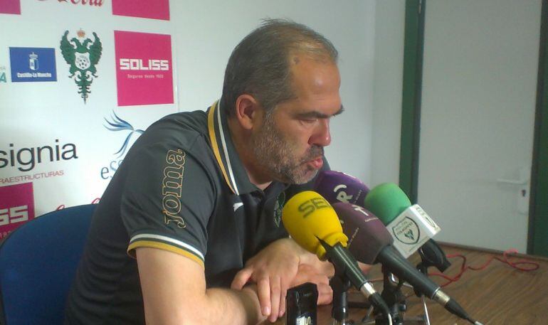 Visnjic en sala de prensa este domingo. 