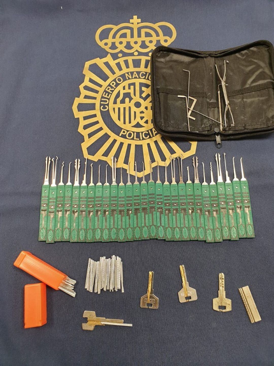 El material incautado por la policía en Málaga