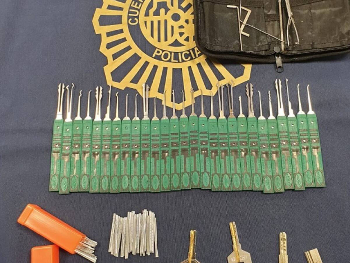 Robaban en casas haciendo copias de la llave con pequeñas láminas de aluminio