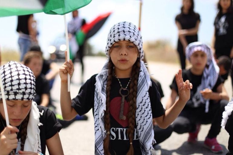 Janna Tamimi (&quot;Janna Jihad&quot;), de 9 años, relata el día a día en la Cisjordania ocupada desde su cuenta de Facebook