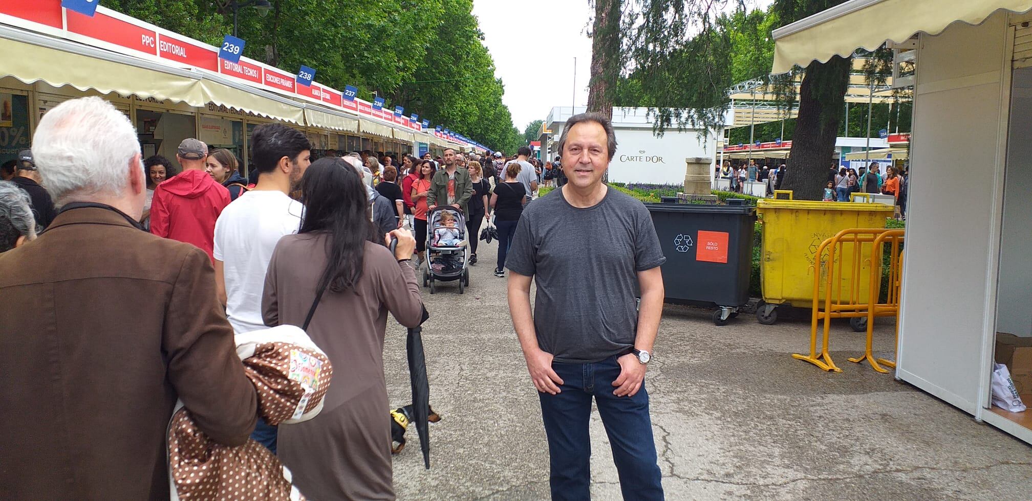 Fernando Ugeda, en una reciente feria del libro