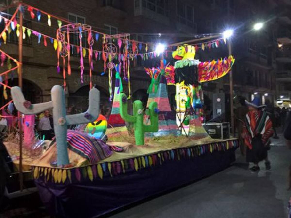 Hasta cuatro mil euros en premios para el Concurso de Carrozas del Día 9