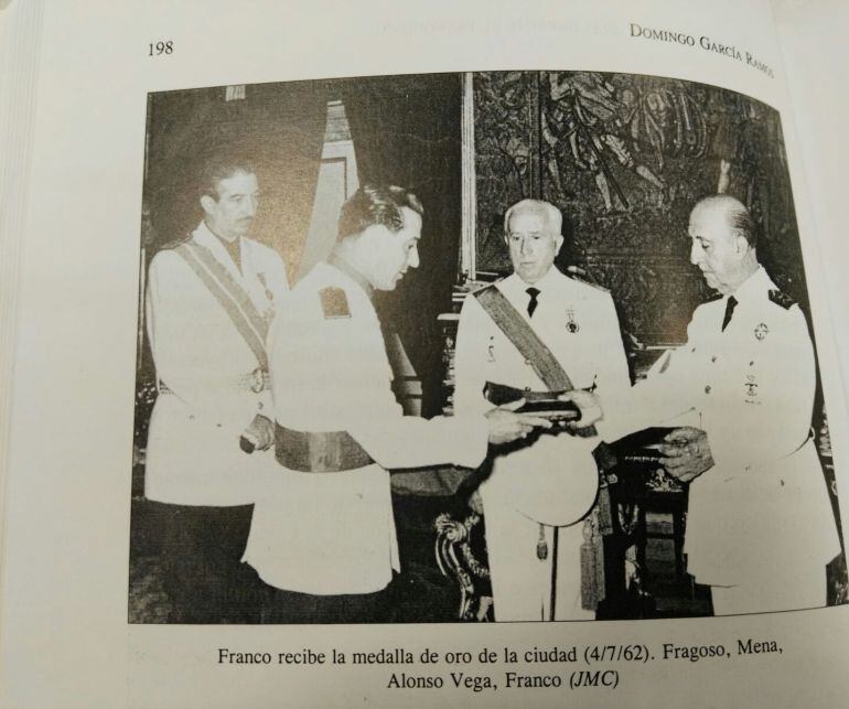 Foto recogida en el libro de Domingo García Ramos &quot;Las instituciones palentinas durante el franquismo&quot;