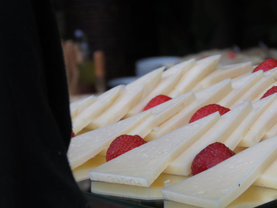 Queso andaluz con fresas 