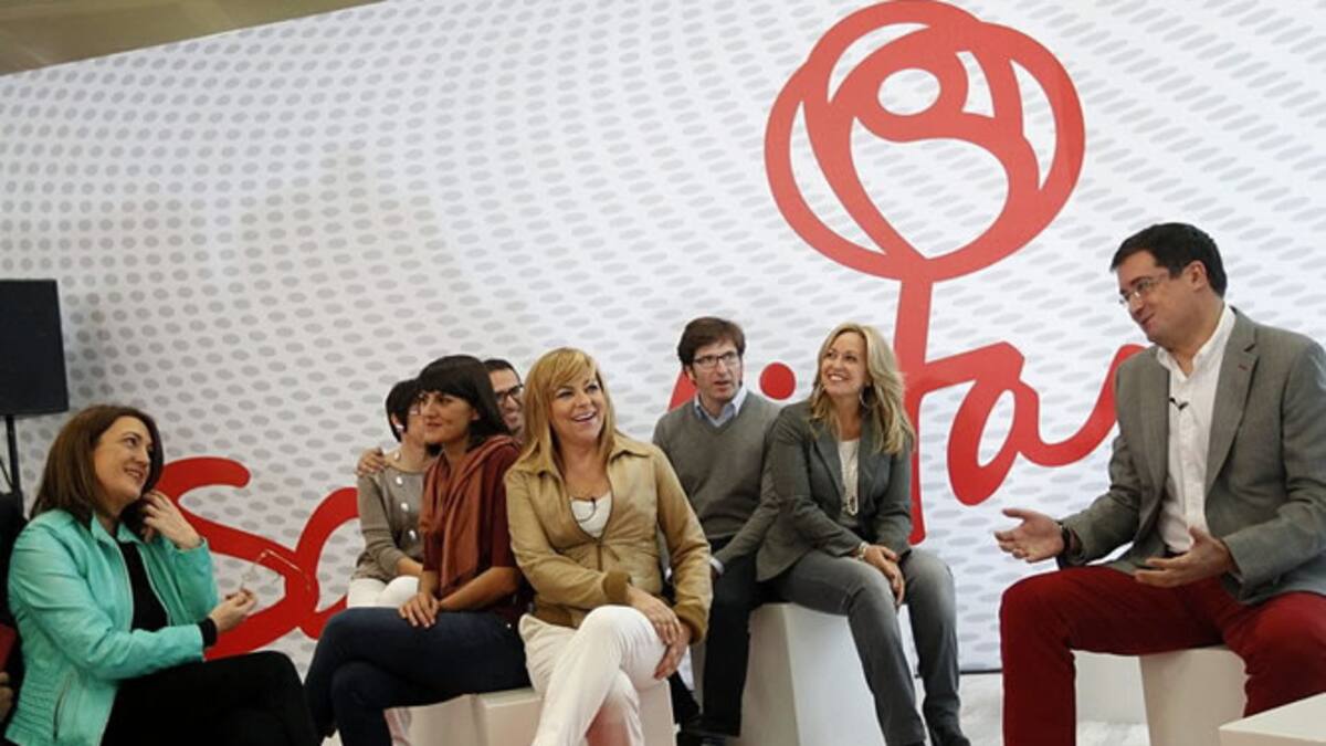 Ferraz se asegura apoyos ante la presión para adelantar las primarias