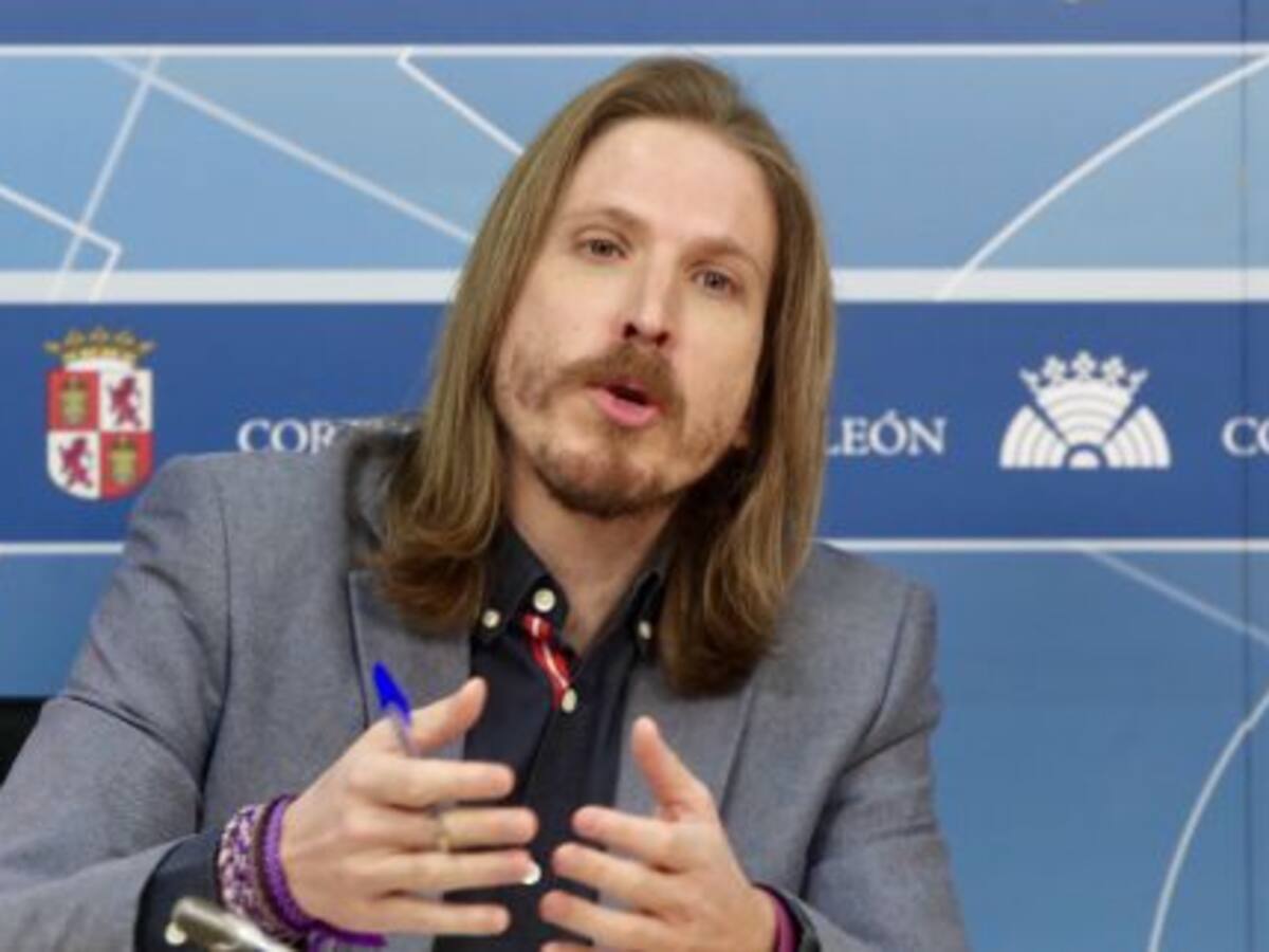 "Al consejero de Sanidad sólo le falta miccionar encima de la gente y decirles que está lloviendo"