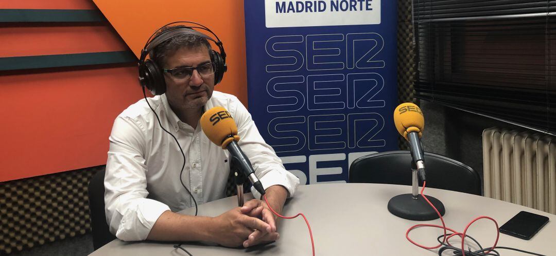 Rafael Sánchez Acera, alcalde de Alcobendas en los estudios de SER Madrid Norte