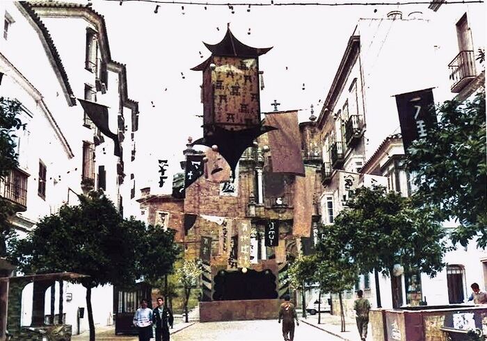 Decoración del carnaval de Tarifa como un barrio chino en 1990