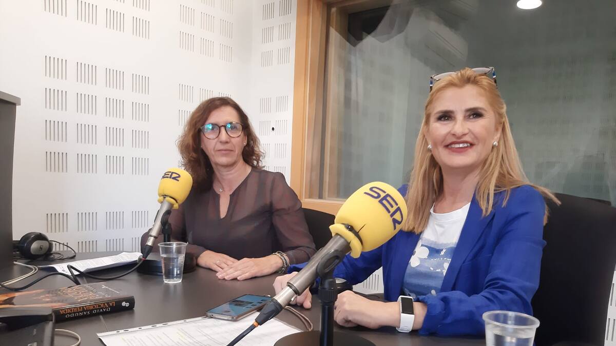 Charlamos con María José Rivero y Mª Carmen Sobrado forman parte del club de lectura del Hospital U. de Fuenlabrada