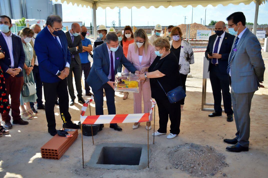 Primera piedra del Centro de Salud de Tomelloso (Archivo)