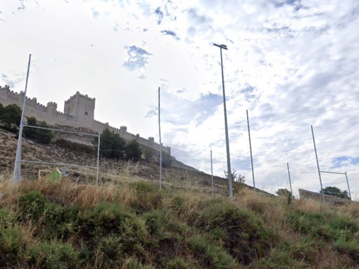 Un niño de 13 años, herido tras las agresiones de un grupo de menores en Peñafiel