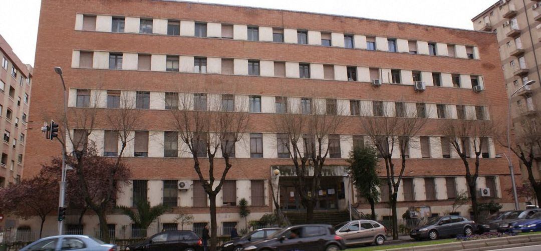 Edificio de la Universidad Popular Municipal de Jaén.