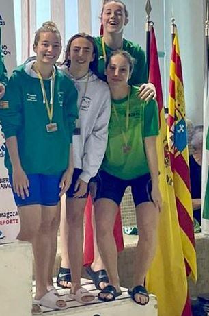 Los equipos de relevos consiguieron varias medallas