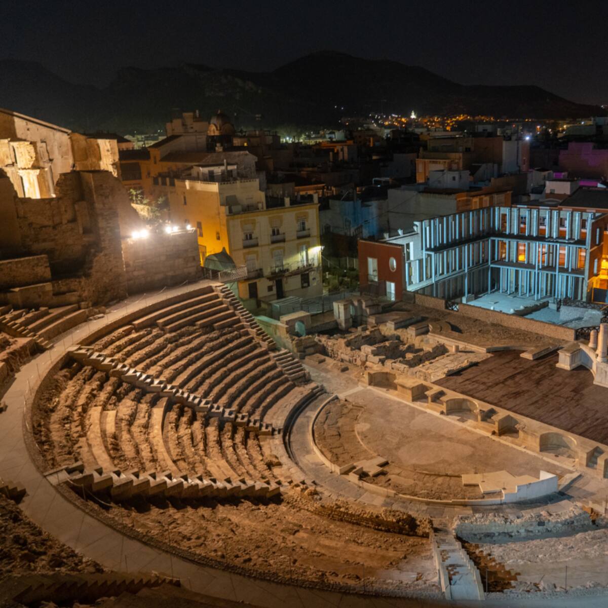 Cartagena ofrece visitas nocturnas y actividades culturales en el Teatro Romano y el Molinete durante agosto