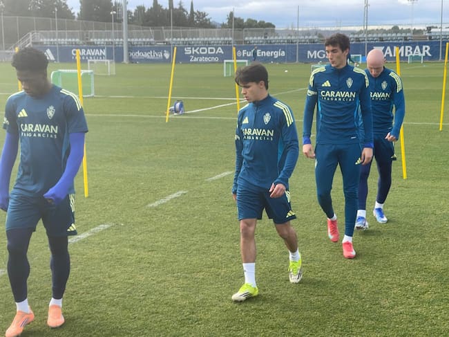Juan Larios, en su primer entrenamiento a las órdenes de Sellés