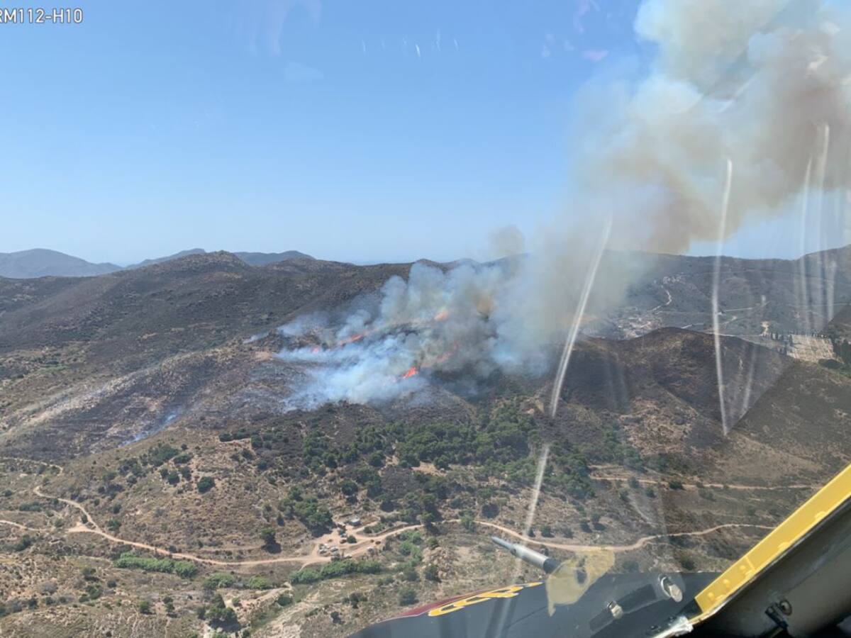 Estabilizado un incendio forestal en el Barranco de Orfeo, en Cartagena