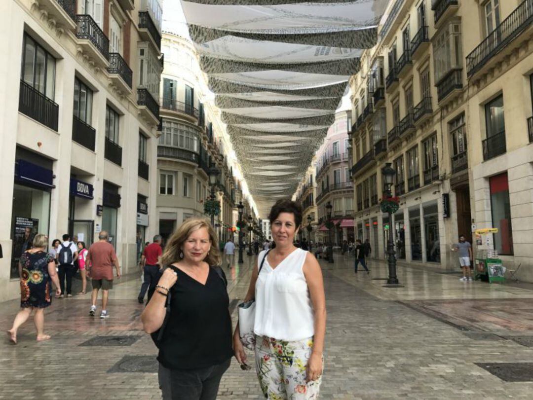 Integrantes del colectivo en la calle Laros