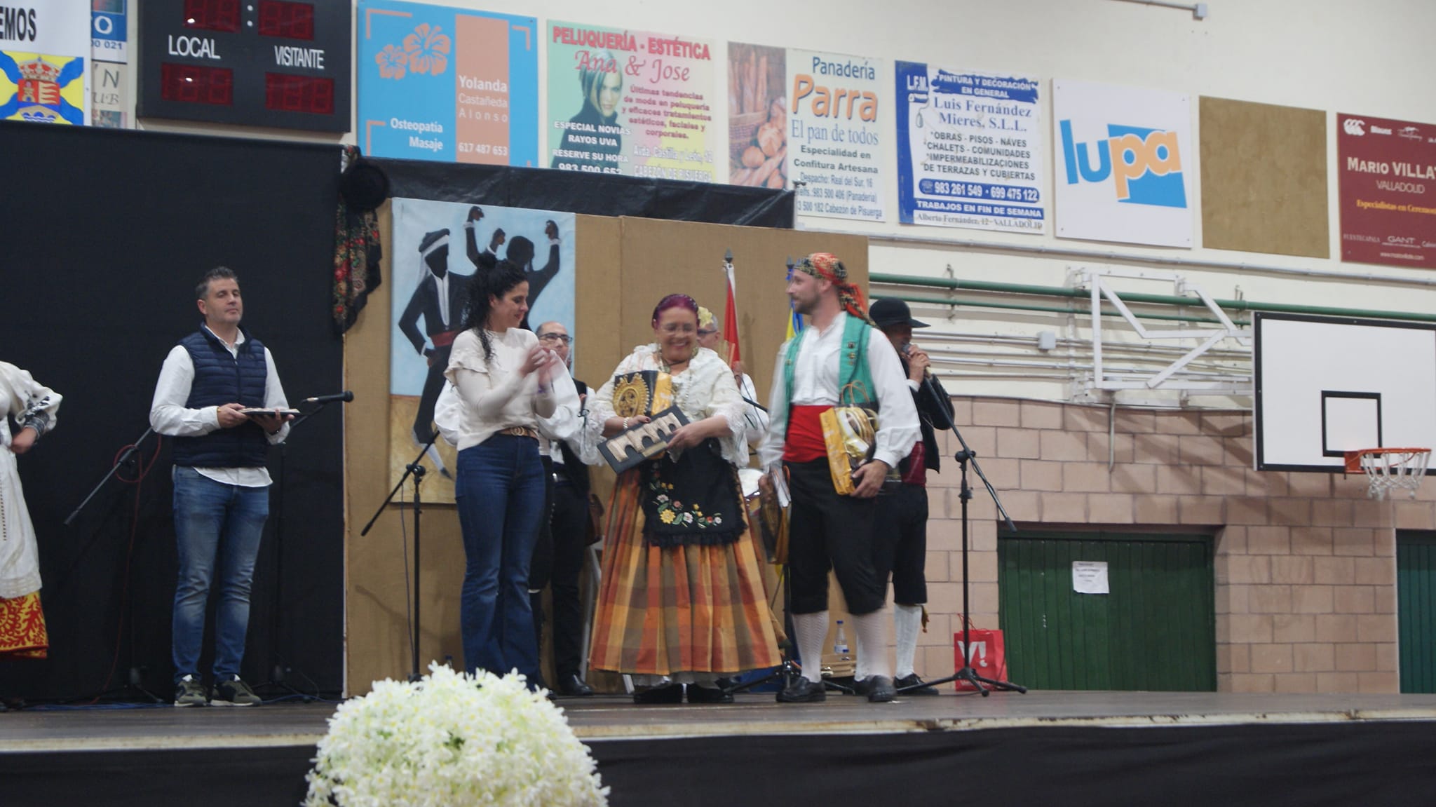 El Grupo de Danzas, en Cabezón del Pisuerga