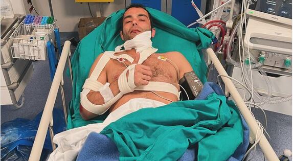 Danilo Petrucci en el hospital después de ser operado por su caída mientras entrenaba