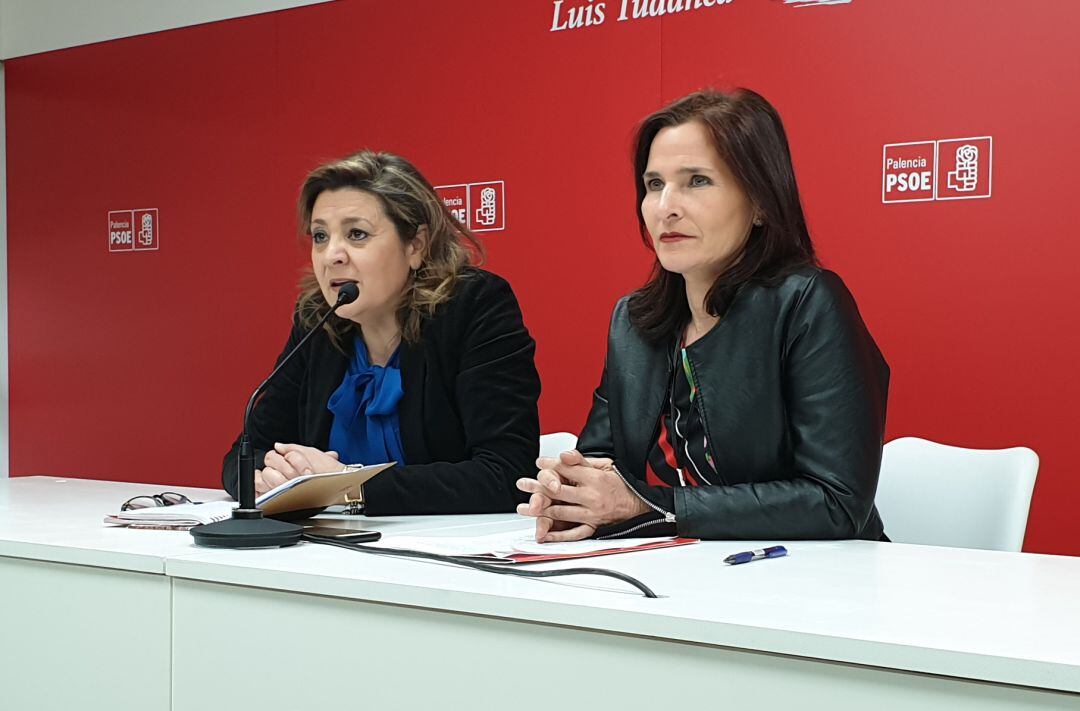 Rosa Aldea (i) y Mª Luz Martínez Seijo (d)