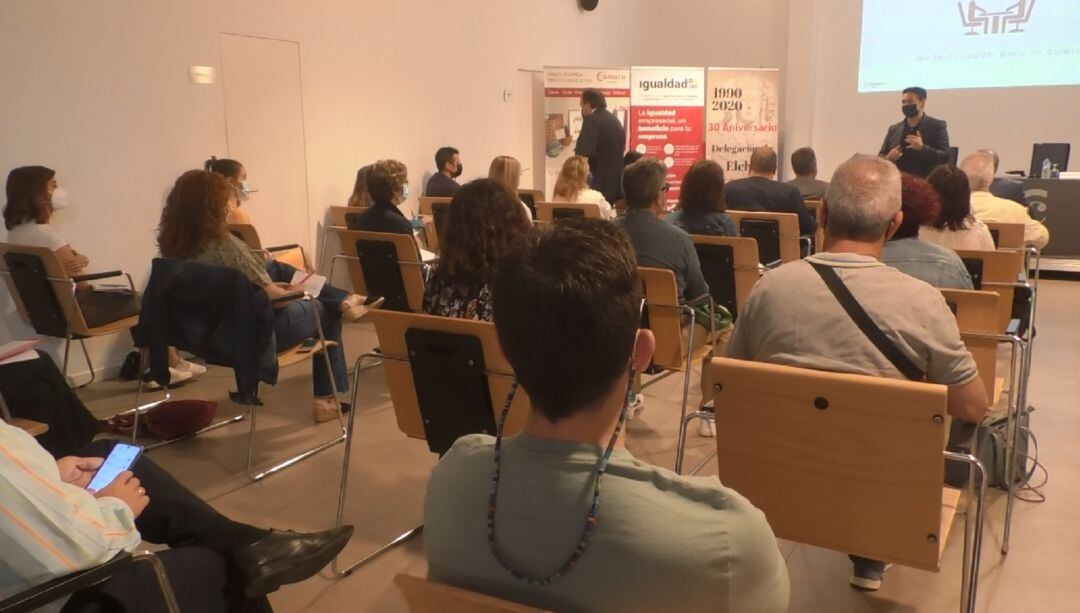 Taller presencial de la delegación de Elche de la Cámara de Comercio de Alicante