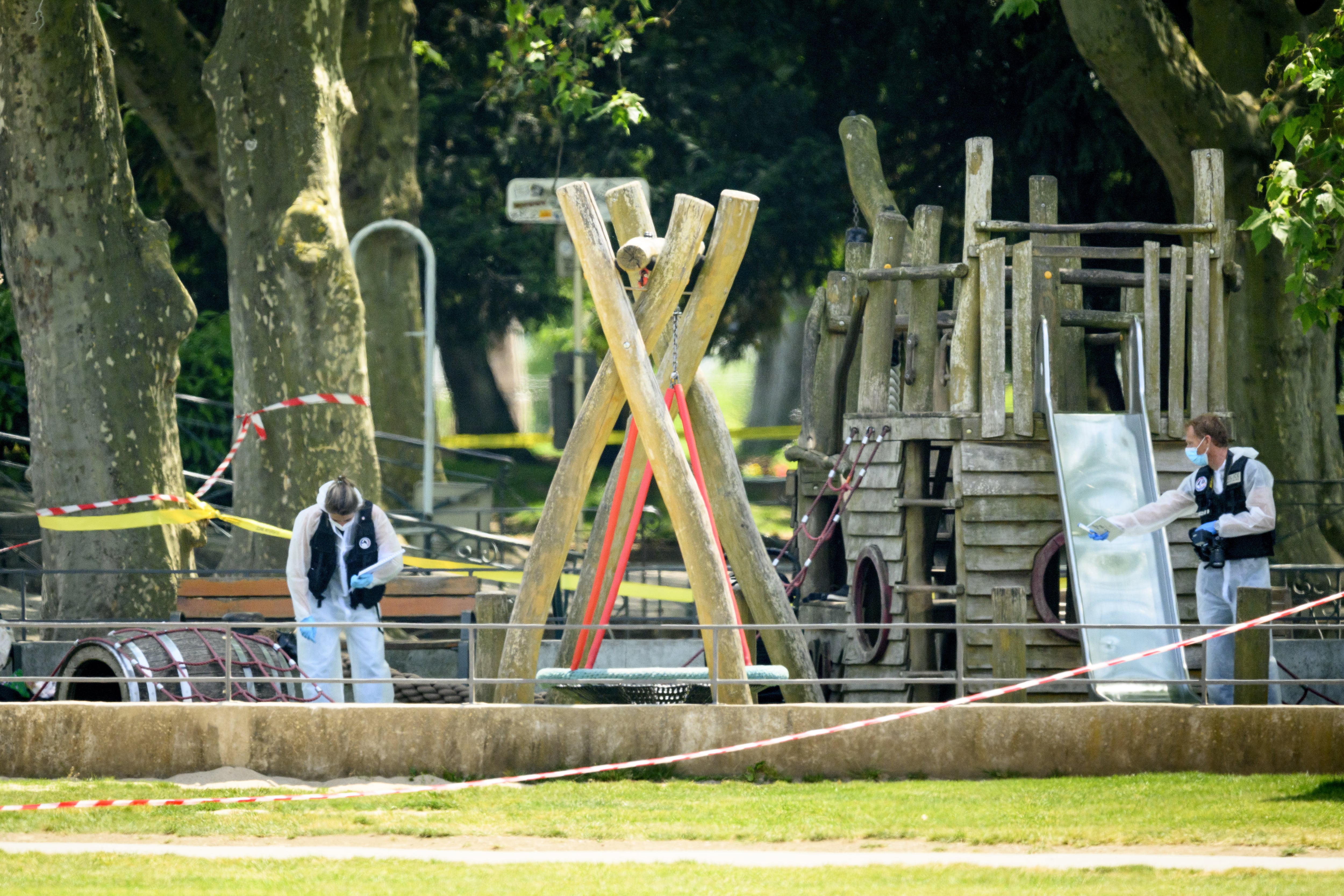 El área de Annecy donde ocurrió el suceso acordonada