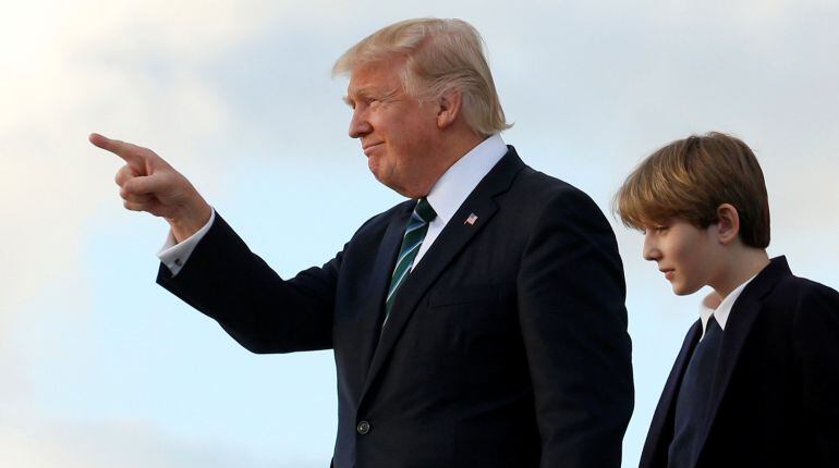 Trump acusa a Alemania de deber &quot;grandes sumas de dinero&quot; a la OTAN y a EEUU